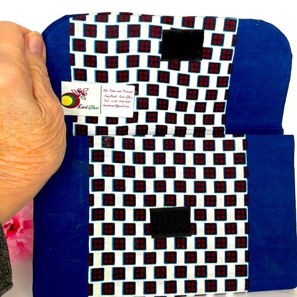 BLUE AND CHECKED HAND CRAFTED CLUTCH - Picture 3 of 6